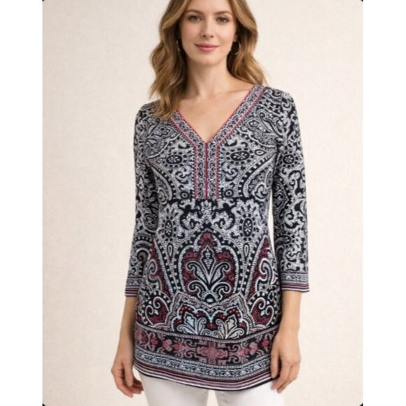 White House Black Market Tops - White House Black Market Paisley Tunic Top XS NWT V-Neck Long Sleeve